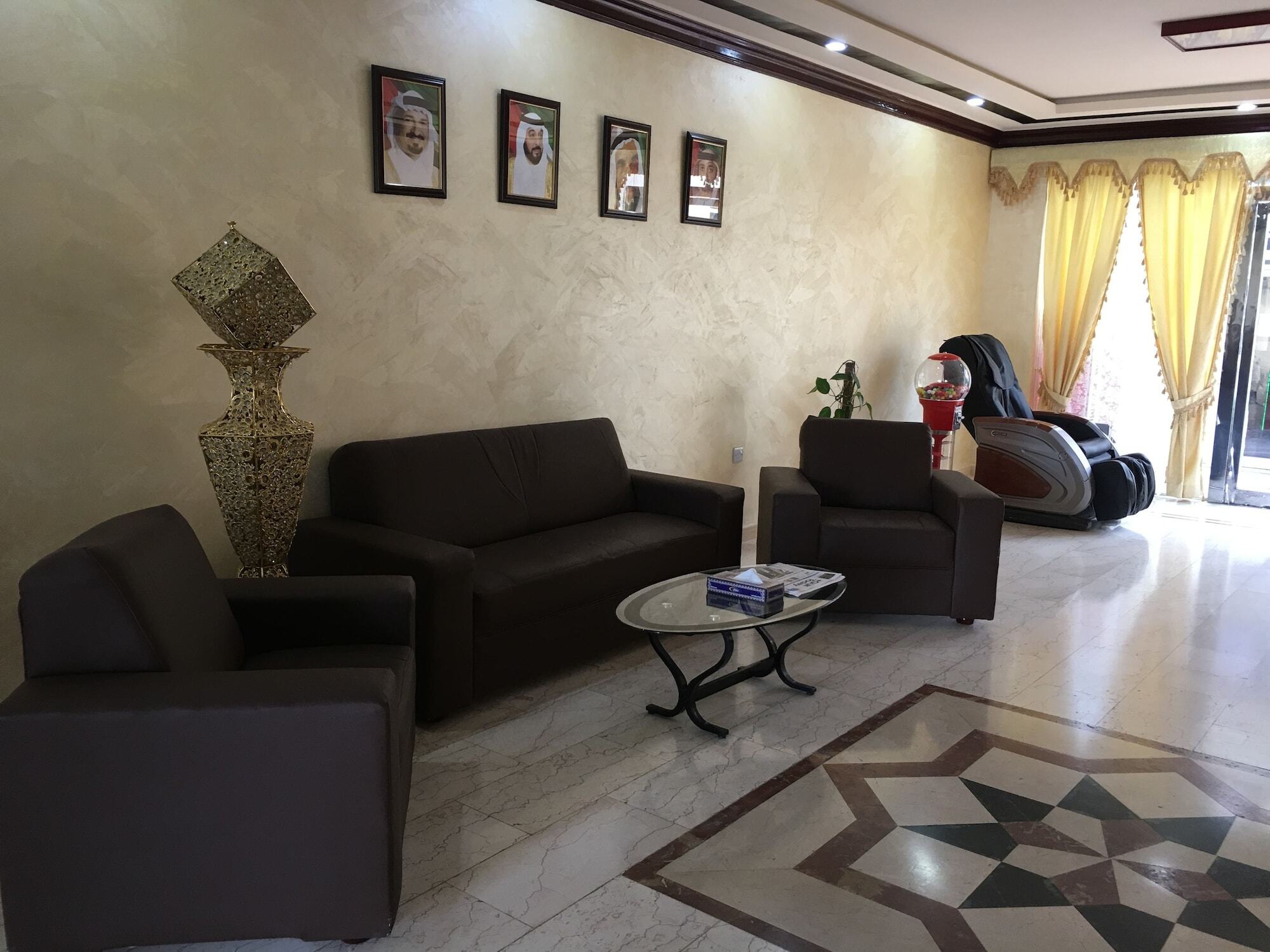 Oyo 366 Waves Hotel عجمان المظهر الخارجي الصورة