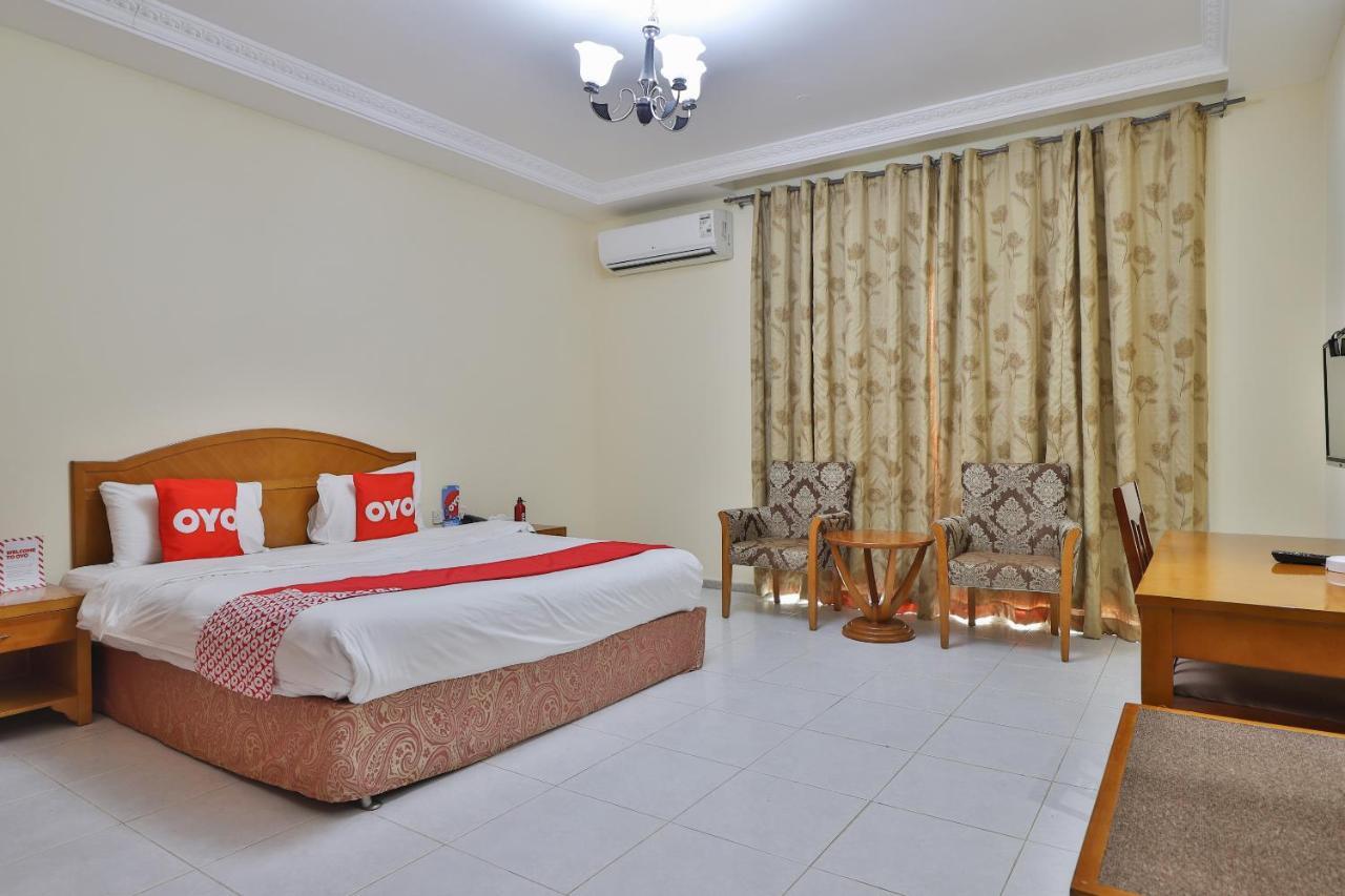 Oyo 366 Waves Hotel عجمان المظهر الخارجي الصورة