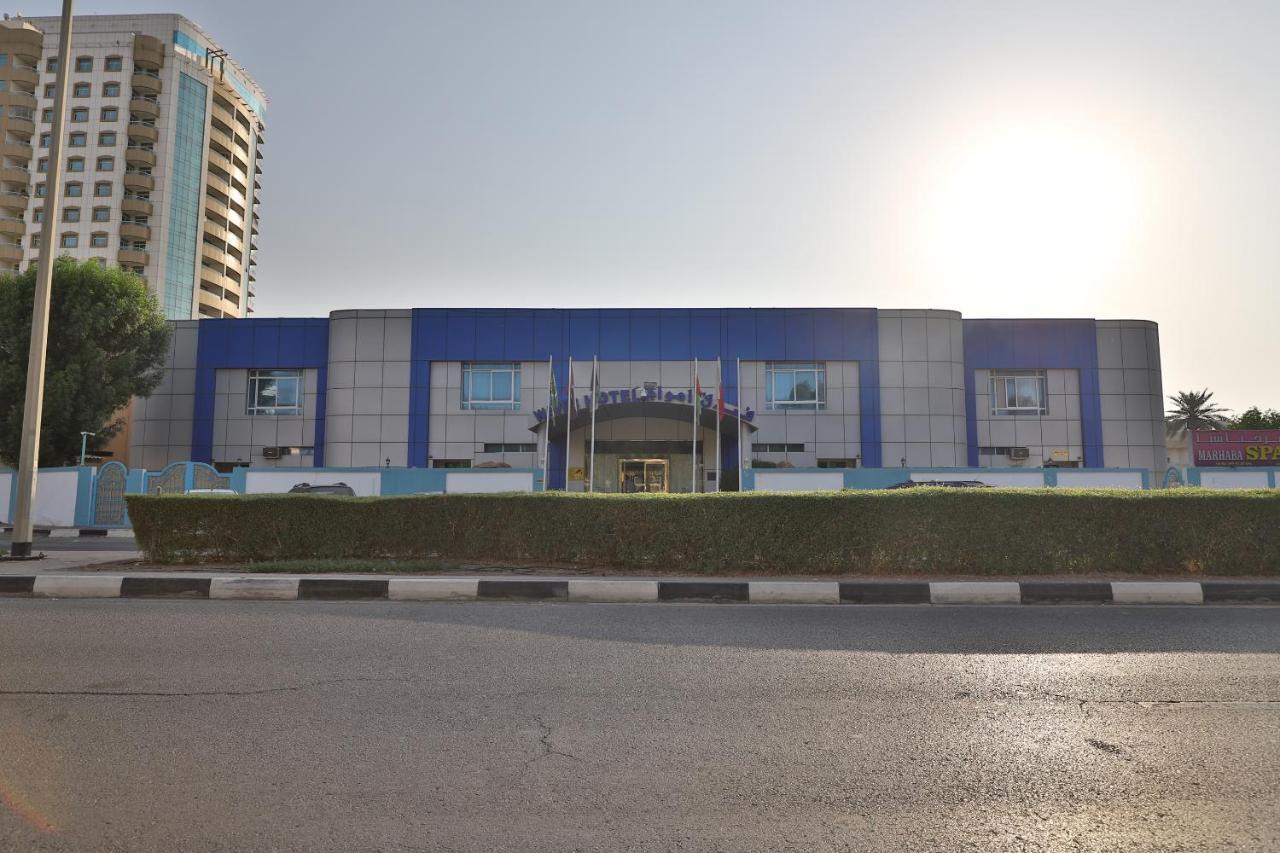 Oyo 366 Waves Hotel عجمان المظهر الخارجي الصورة